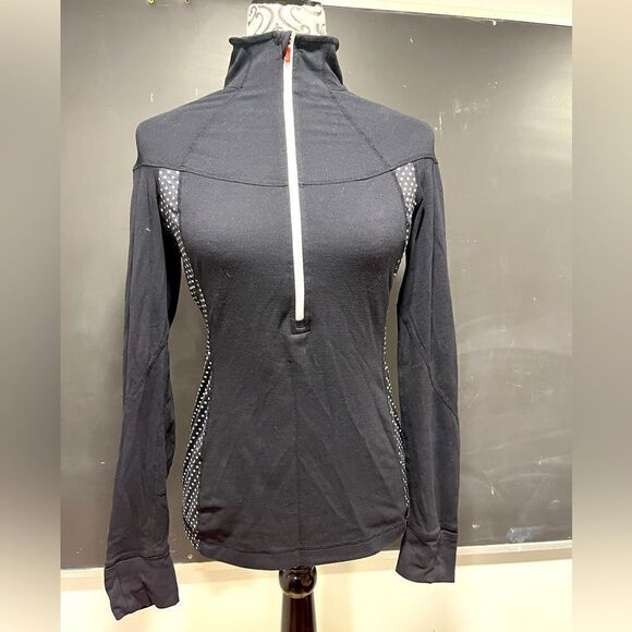 Lululemon 1/4 zip top 001 - Picture 1 of 5